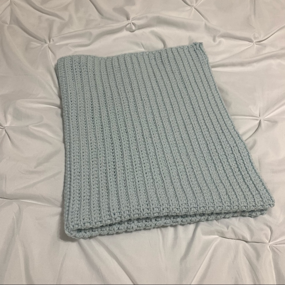 Vintage blue crocheted knit blanket throw